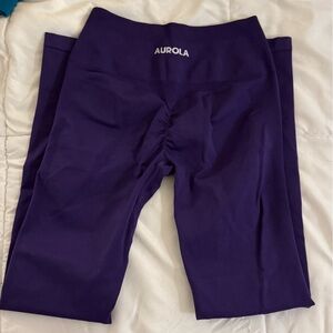 AUROLA purple leggings! Never worn size S